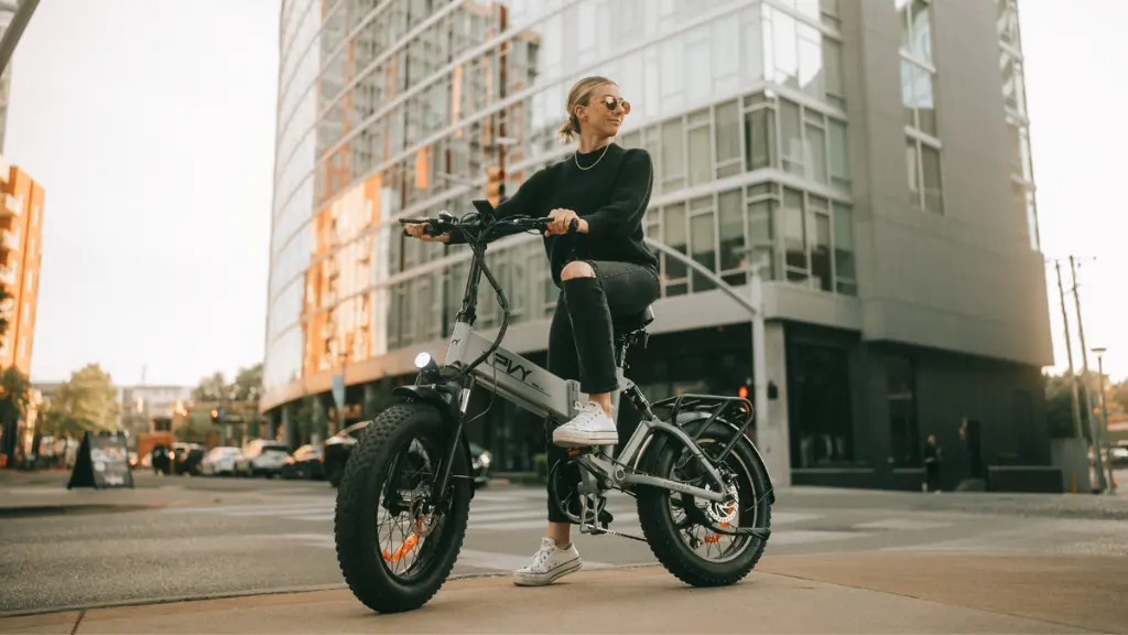 3_5f02cbde-71a2-4add-afd7-5c2991d4ad29.webp