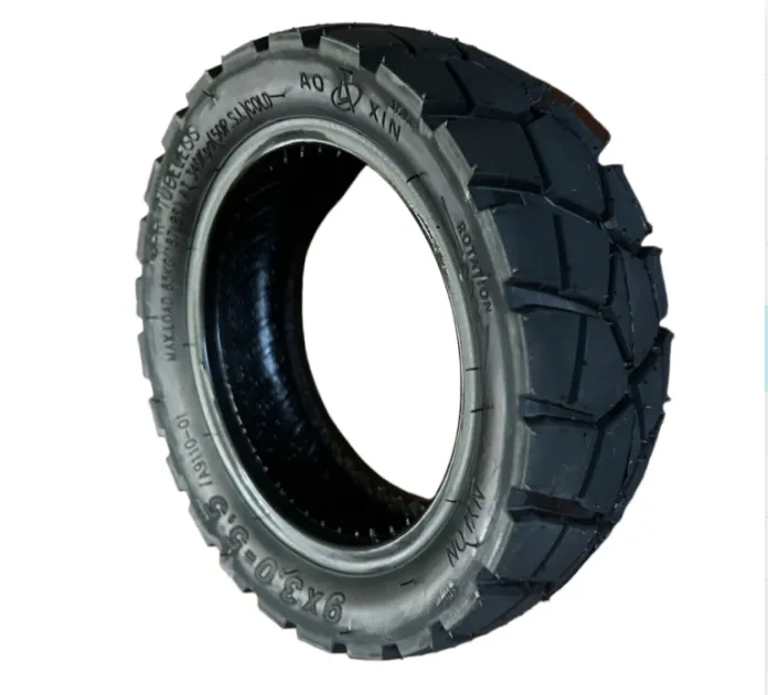 COPERTONE TUBELESS 9x3-5.5 AOXIN